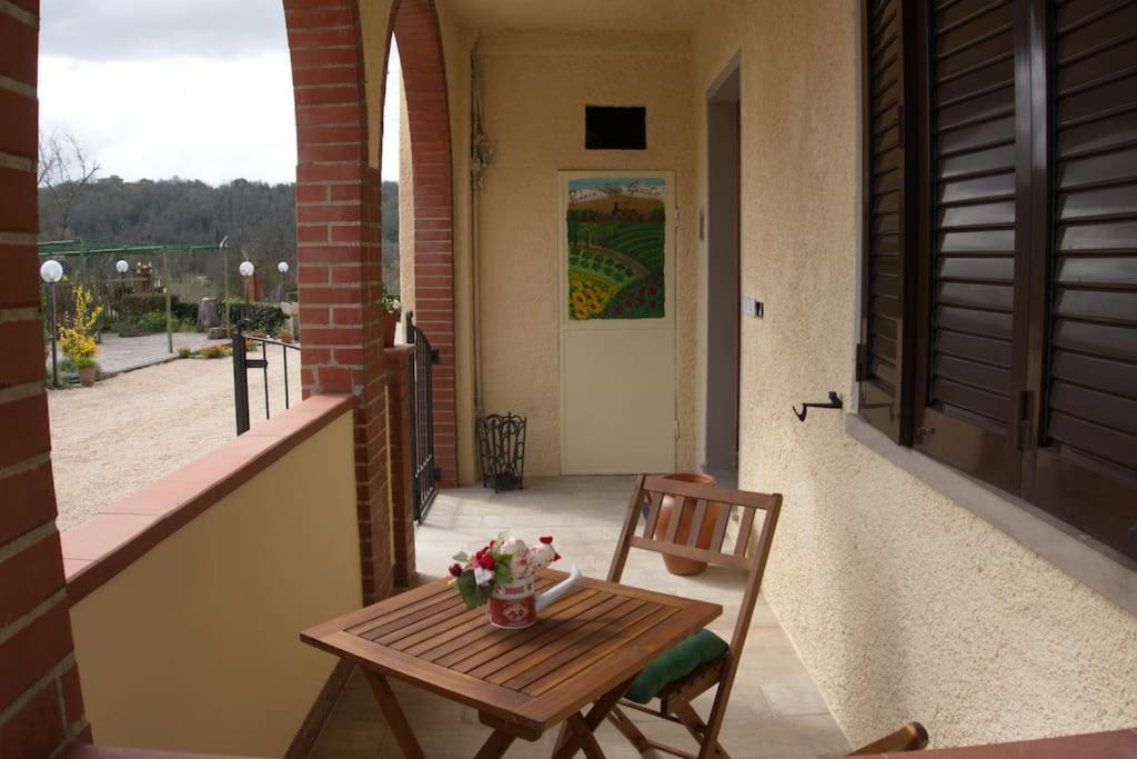 Casa Vacanze Podere San Giusto Volterra Exterior foto