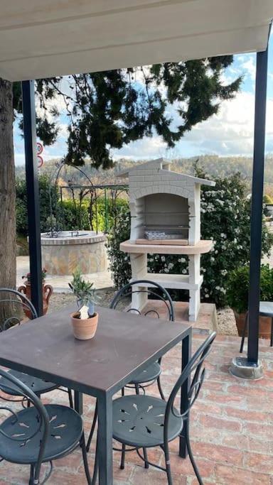 Casa Vacanze Podere San Giusto Volterra Exterior foto